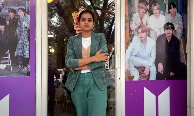 कोल्हापूरच्या नागला पार्क येथे बीटीएस कॅफे चालवणाऱ्या सारिका नलावडे 