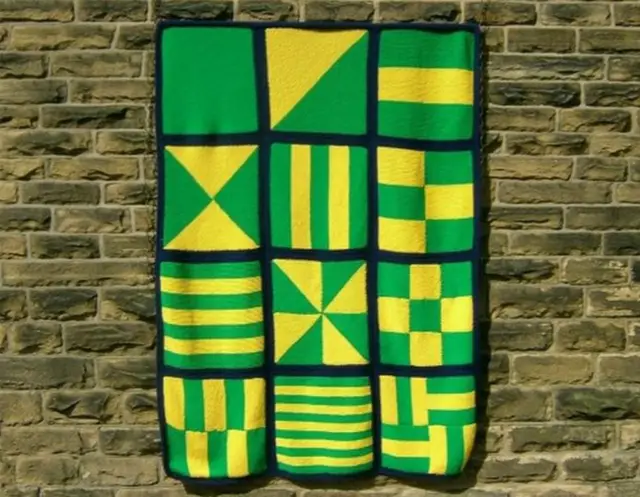 Tapete tejido a mano.