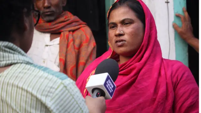 গৃহিণী আবেদা খাতুন