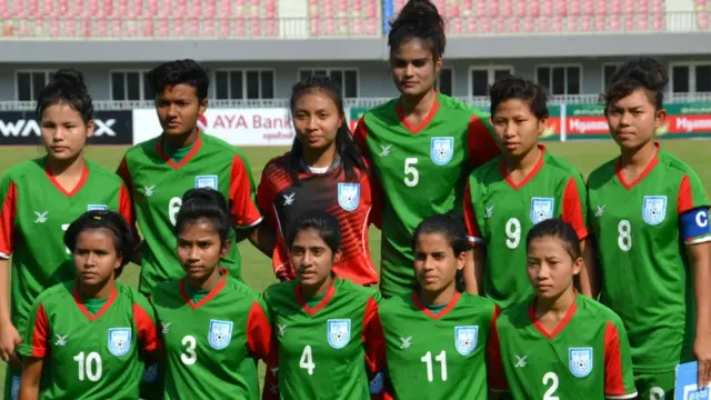 ফুটবল, নারী