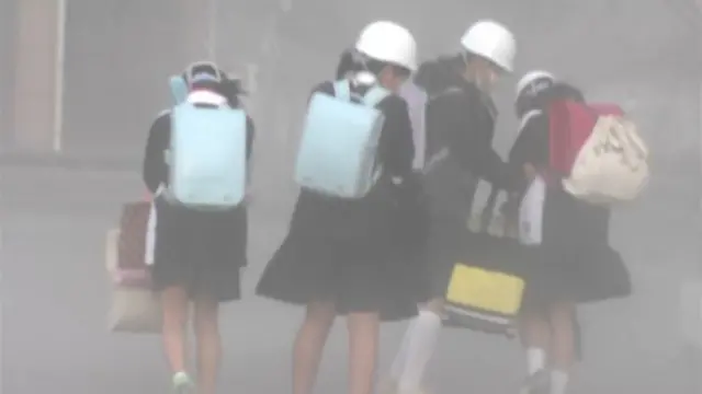 शाळकरी मुली