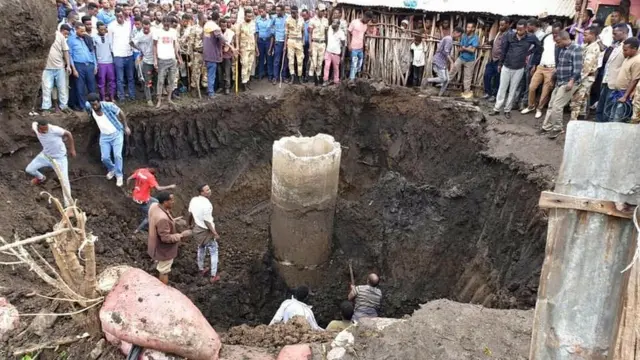 Boolla bishaanii namoonni shan itti dhuman