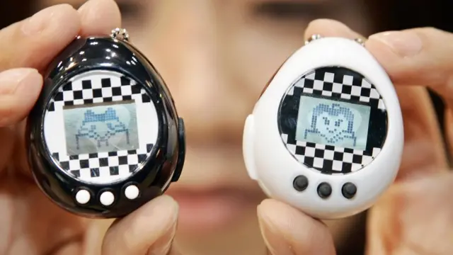 Dos tamagotchis