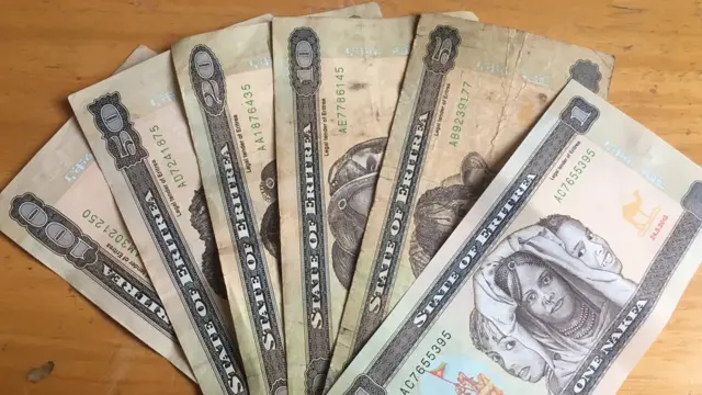 Qarshii Eritiraa:Naaqfaa