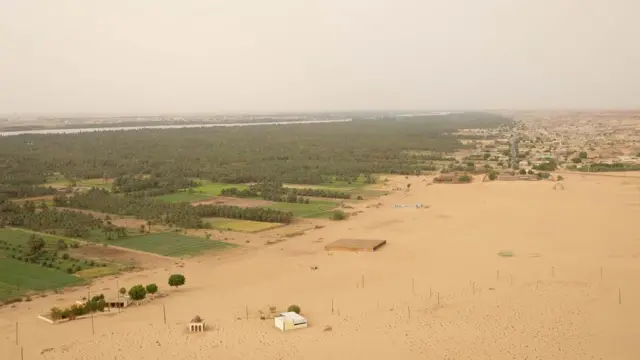 Lafa qonnaa lolaadhaan miidhame