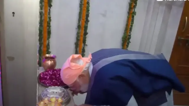 नरेंद्र मोदी