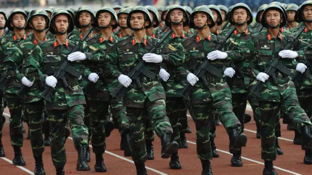 Có ý kiến nói chiến sỹ không làm kinh tế nữa sẽ có nhiều thời gian để luyện tập quân sự