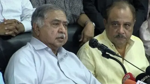 জাতীয় ঐক্যফ্রন্ট নেতা ড কামাল হোসেন