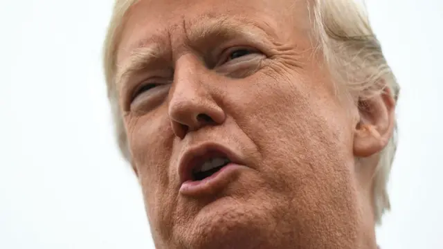 Primer plano de Donald Trump, presidente de Estados Unidos