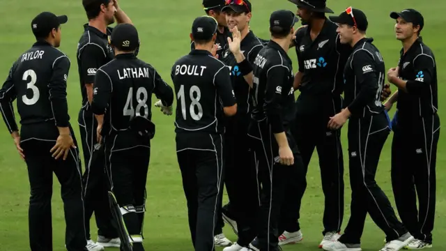 Juda nozik eshaklarning fotosuratlari Rus dada-qiz jinsiy aloqa onlayn