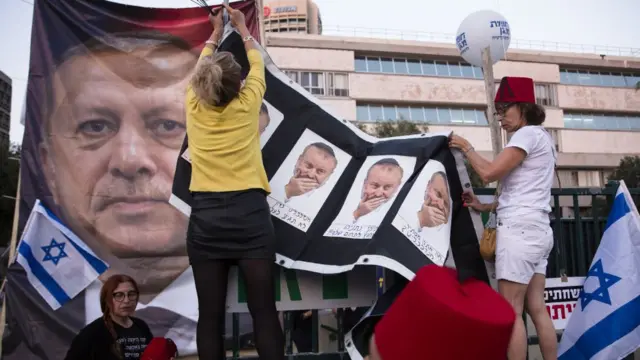 İsrail Başbakanı Binyamin Netanyahu'na yapılan protesto