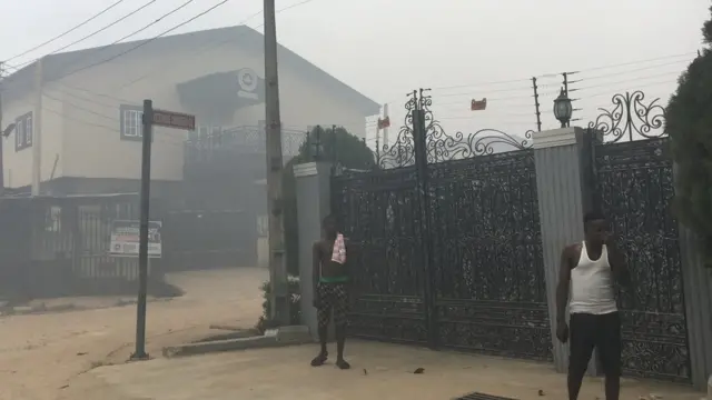 Ndị nchekwa na Olushosun