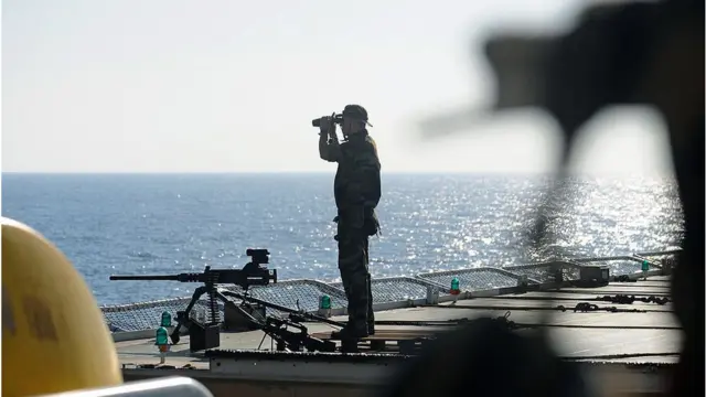 Loltuu Firaans qarqara Galaanaa Jibuutitti