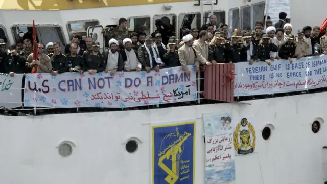 در تبلیغات سپاه، حضور نظامی این نیرو در خلیج فارس اهمیت بسیاری دارد