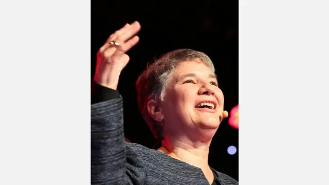 بيلا ديباولا