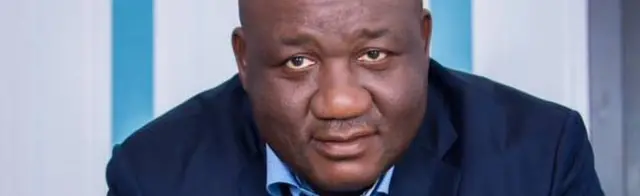 Sịnetọ Ben Uwajumogu