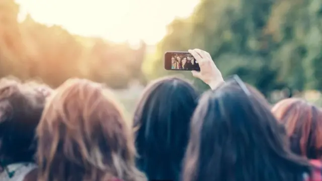 Grupocbet wolvesamigas faz selfie