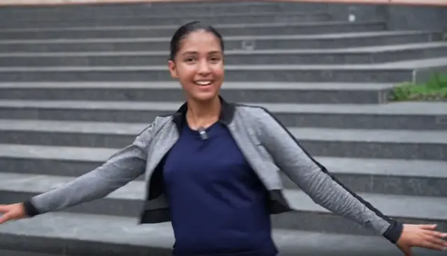 બીબીસી ગુજરાતી, ગુજરાત, બીબીસી, સ્કેટિંગ, વર્લ્ડ રેકૉર્ડ, ગિનીસ બુક ઑફ વર્લ્ડ રેકૉર્ડ
સ્કેટિંગ ગર્લ જ્હાન્વીએ માત્ર 17 વર્ષની ઉંમરમાં કેવી રીતે પાંચ ગિનિસ બુક ઑફ વર્લ્ડ રેકૉર્ડ પોતાના નામે કર્યાં?