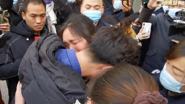 Li Jingwei se reencontrou com a mãe