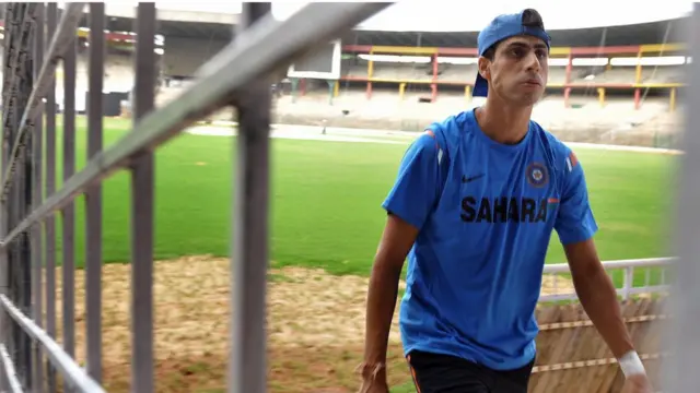 क्रिकेट, खेळ, भारतीय क्रिकेट संघ.