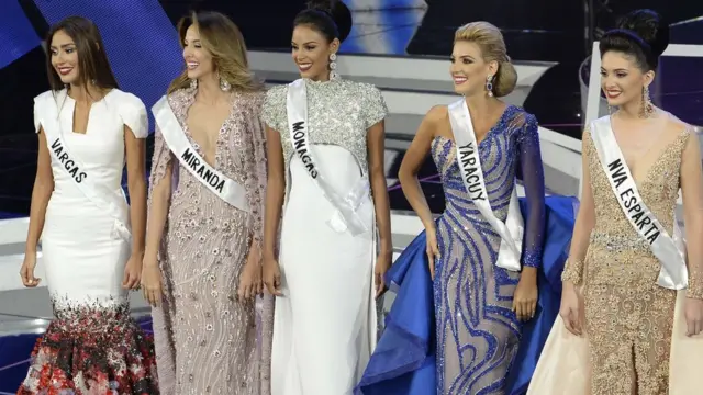 Las cinco finalistas de la edición de 2016.