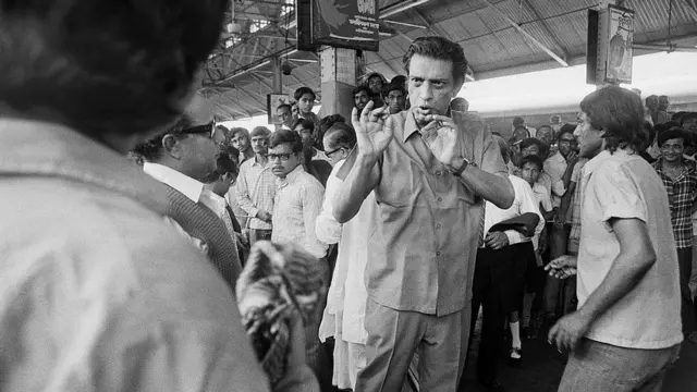 কলকাতায় 'সোনার কেল্লা' ছবির শ্যুটিং। জানুয়ারি ১৯৭৪।