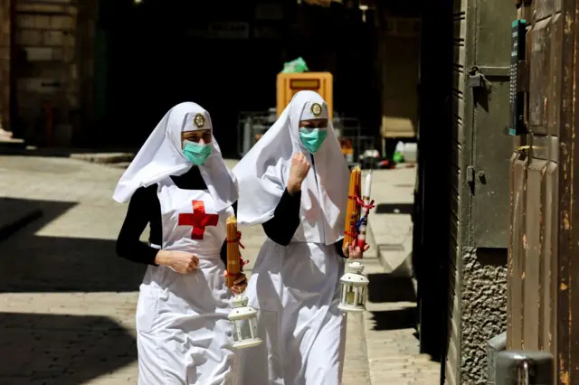 Монахини в Иерусалиме