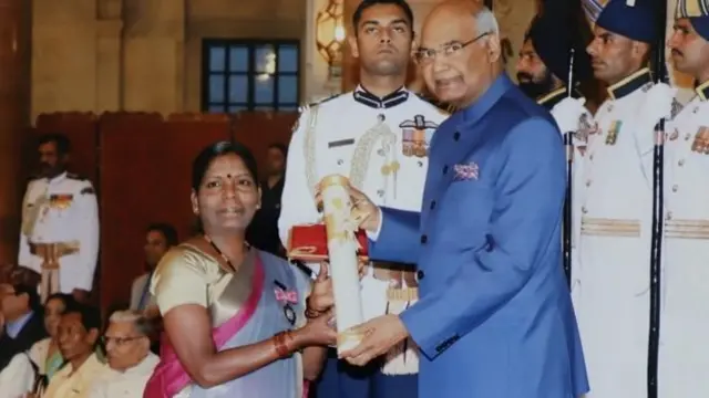 "கடவுள் மீது எனக்கு கோபம் கிடையாது; மனிதர்கள் மீதுதான்" - ஒரு தேவதாசியின் கதை