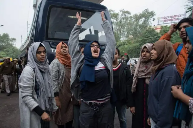 జామియా విద్యార్థులు