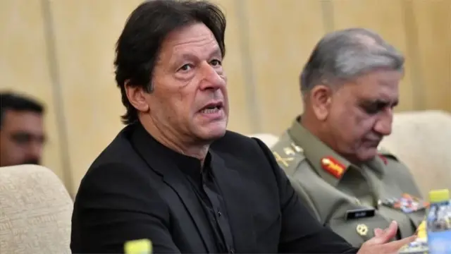 इमरान ख़ान