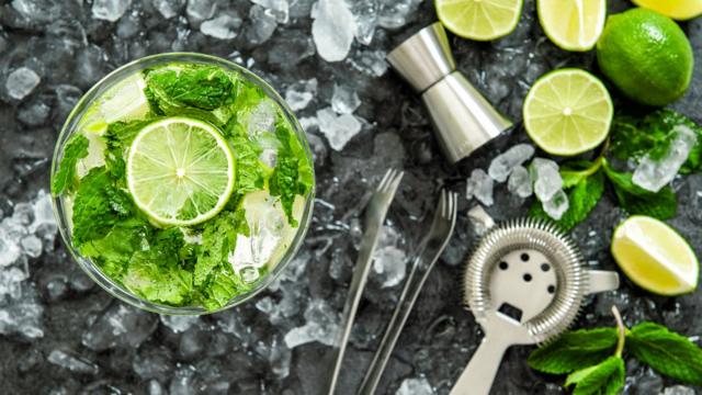 Coquetéis cercadosbet jackgelo e utensílios