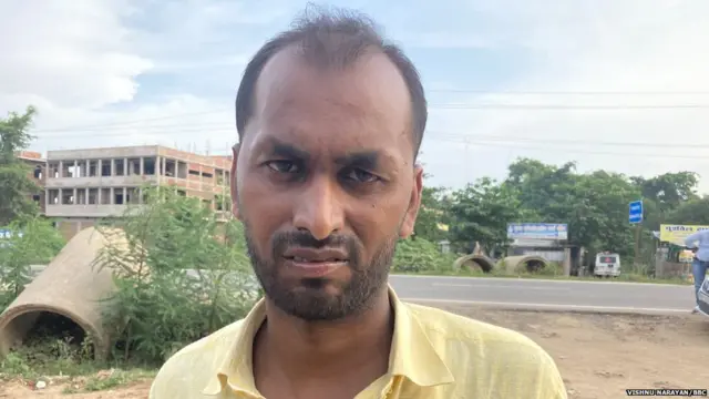 ਸ਼ਿਵਪੁਰ ਪੰਚਾਇਤ ਦੇ ਮੁਖੀ ਮਹੇਸ਼ ਠਾਕੁਰ