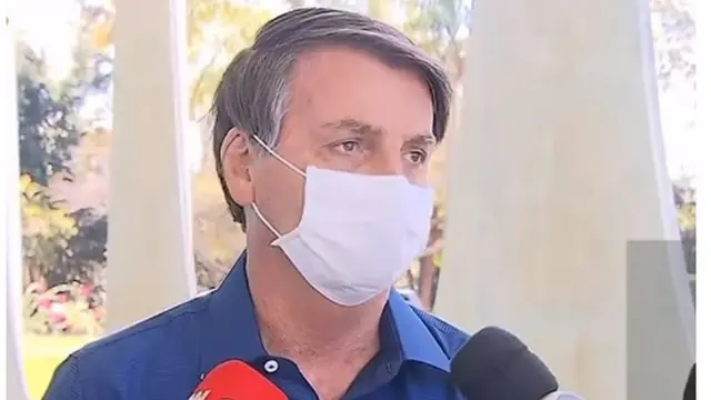 bolsonaro concede entrevista para anunciar que está com covid-19