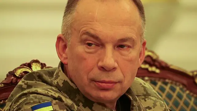 Олександр Сирський, фото крупним планом