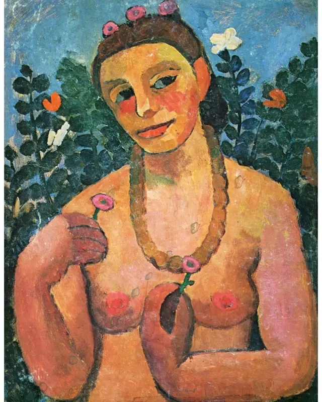 Le premier "selfie nu" réalisé par une artiste féminine serait l'autoportrait nu avec collier d'ambre de Paula Modersohn-Becker (1906).