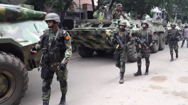 সেনাবাহিনী