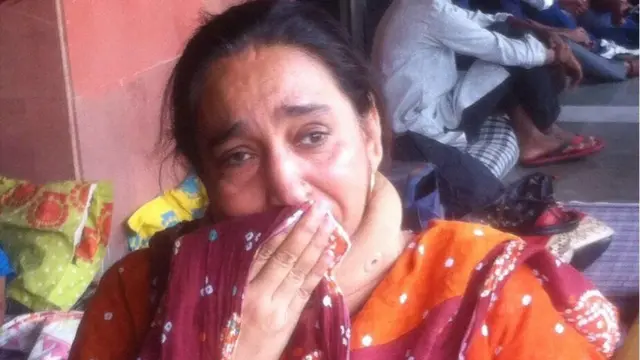 नजीब अहमद की मां फ़ातिमा नफ़ीस