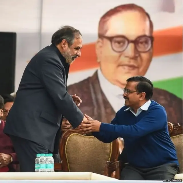 ठाकरे और आनंद शर्मा