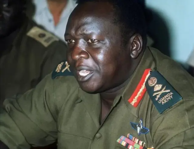 ઘણા બધા એશિયનોએ પોતાની દુકાનો અને ઘર એમ જ ખુલ્લાં મૂકીને જવું પડ્યું