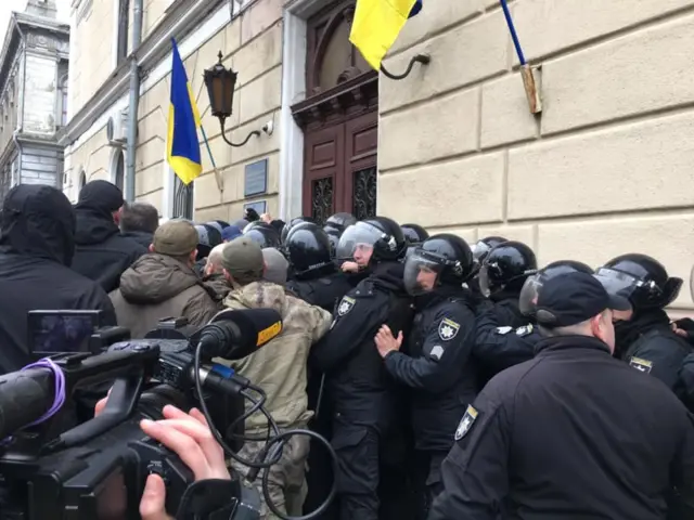 Сутички біля Одеського медуніверситету, лютий 2019 року