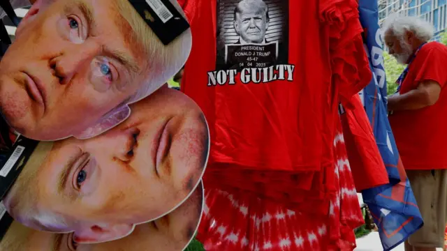 Trump sign reads "not guilty"