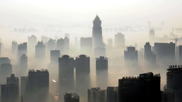 เมืองในหมอกควันพิษ