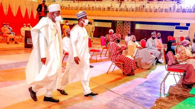 Abdullahi Ganduje ya zama gwamnan jihar Kano a shekara ta 2015