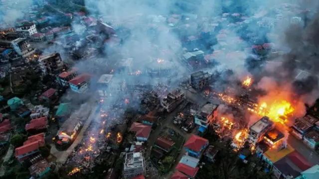  ၂၀၂၁ အောက်တိုဘာလ ထန်တလန်မြို့ပေါ် အိမ်ခြေအများအပြား မီးလောင်မှု