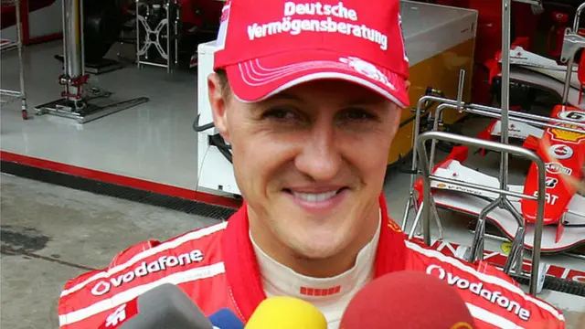 Peinlich: Schumacher Reagiert Auf Führerschein Causa Um Verstappen - xhm0lil