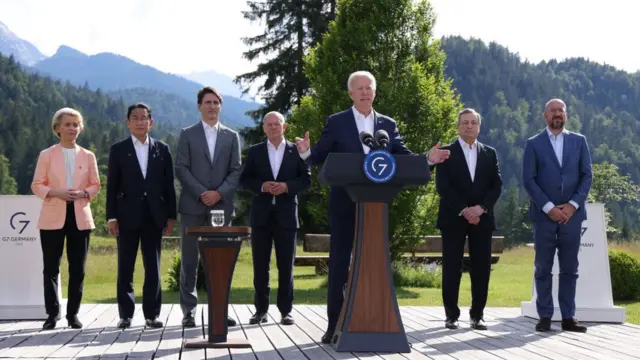 G7