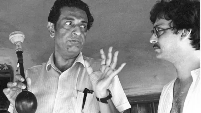 சத்யஜித் ரே மற்றும் சாட்டர்ஜி