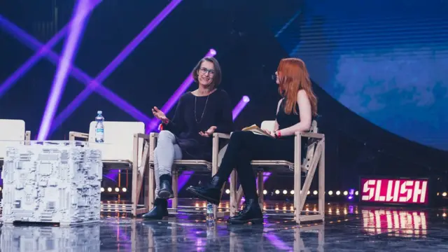 Создатель и гава Clue Ида Тин, Хельсинки, декабрь 2017, конференция Slush17