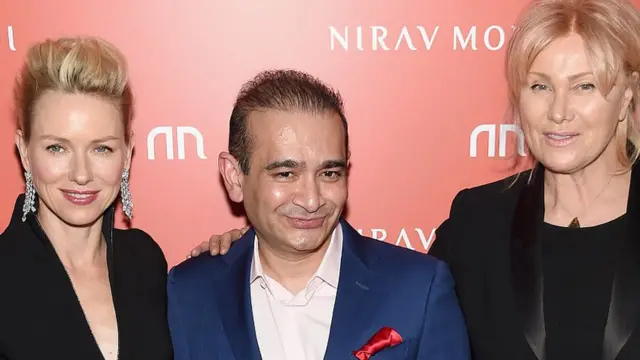 अभिनेत्री नाओमी वाट्स और डेडोरा ली फर्नेस के साथ पीएनबी घोटाले से सुर्खियों में आए अरबपति कारोबारी नीरव मोदी