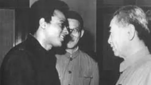 newton and zhou enlai